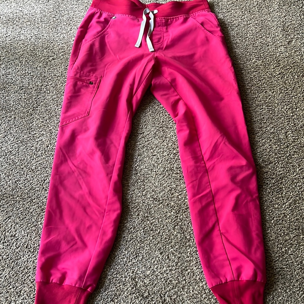Figs jogger scrub pants